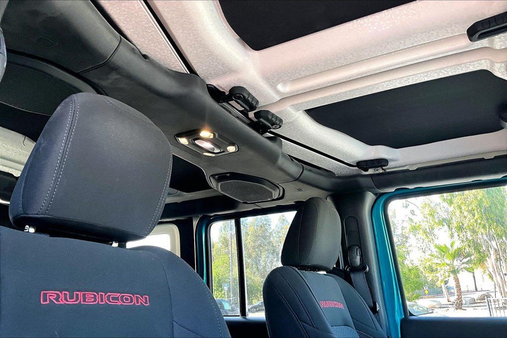 Certified 2019 Jeep Wrangler Unlimited Rubicon AWD/4WD image 7