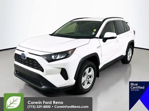 Used 2020 Toyota RAV4 LE w/ All Weather Liner Package AWD/4WD image 4