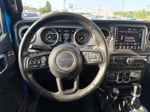 Used 2022 Jeep Wrangler Unlimited Sport AWD/4WD image 13