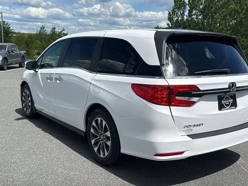 Used 2024 Honda Odyssey EX-L image 8