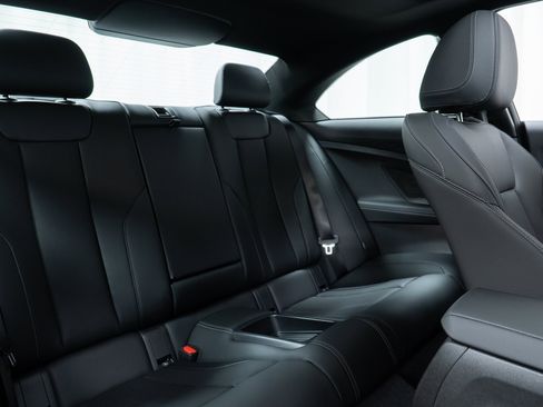 Used 2025 BMW 230i xDrive Coupe w/ M Sport Package image 23