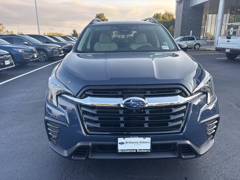 New 2025 Subaru Ascent Limited w/ Popular Package #2 image 2