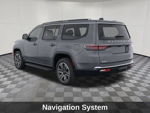 Used 2022 Jeep Wagoneer Series III w/ Flexible Seating Group AWD/4WD image 3