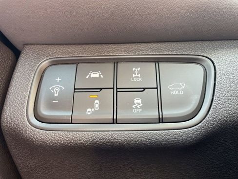 Used 2019 Hyundai Santa Fe Limited w/ Cargo Package image 34