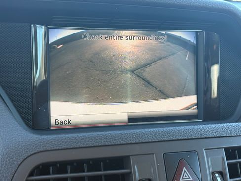 Used 2013 Mercedes-Benz E 350 4MATIC Coupe image 18