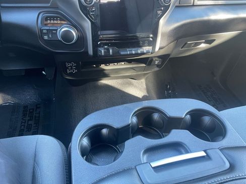 Used 2024 RAM 2500 Big Horn w/ Safety Group image 44