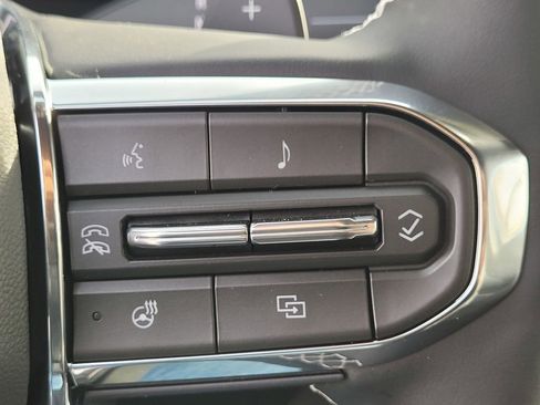 New 2026 GMC Acadia Denali w/ Super Cruise Package image 19