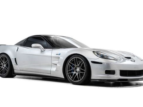 Used 2012 Chevrolet Corvette ZR1 w/ 3ZR Preferred Equipment Group RWD image 6