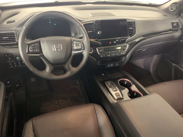 Used 2025 Honda Ridgeline Black Edition image 19