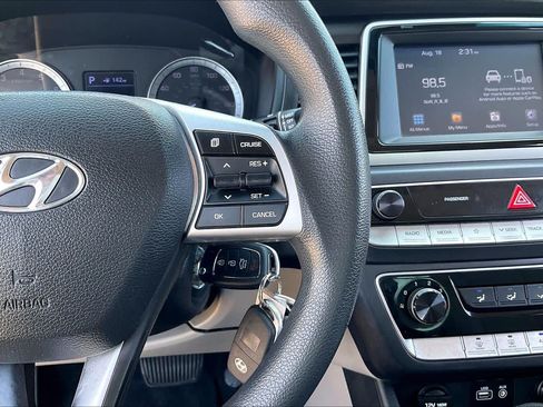 Used 2019 Hyundai Sonata SE FWD image 21