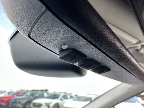 Used 2018 Jaguar F-PACE Premium AWD/4WD image 30