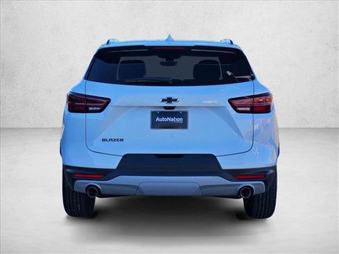 New 2026 Chevrolet Blazer LT image 8