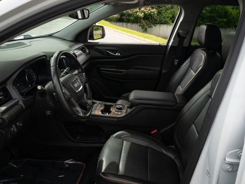Used 2022 GMC Acadia AT4 w/ Preferred Package AWD/4WD image 14