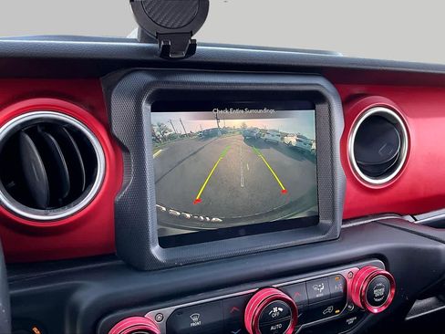 Used 2020 Jeep Wrangler Rubicon AWD/4WD image 49