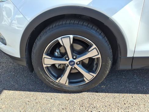 Used 2018 Ford Escape SEL image 9