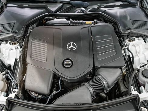 Used 2022 Mercedes-Benz C 300 Sedan image 27