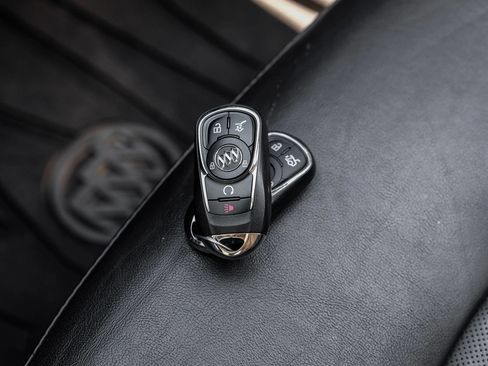 Used 2020 Buick Envision Essence AWD/4WD image 54