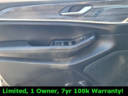 Certified 2024 Jeep Grand Cherokee Limited image 20