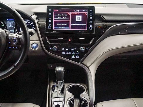 Used 2023 Toyota Camry SE w/ Audio Upgrade Package image 14