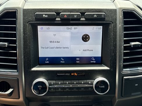 Used 2020 Ford Expedition XLT RWD image 13
