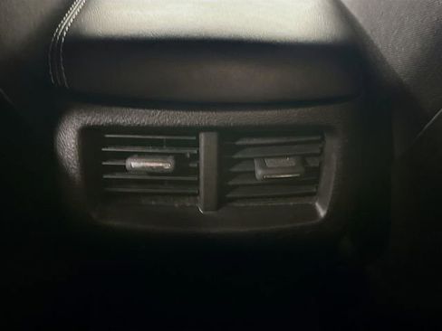 Used 2019 Dodge Challenger R/T RWD image 25