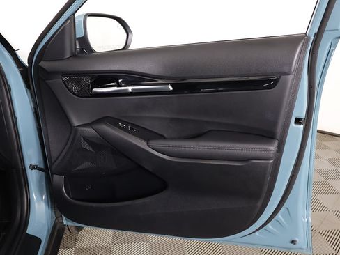 Certified 2026 Kia Seltos EX w/ EX Sunroof Package FWD image 25