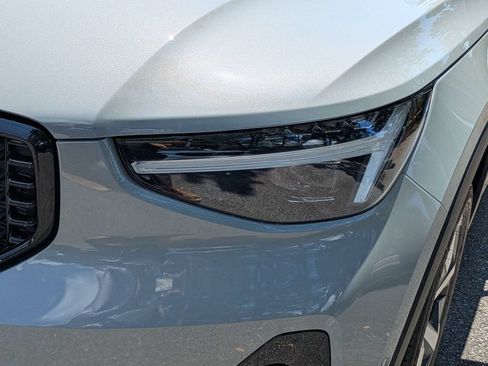 New 2026 Volvo XC40 B4 Plus w/ Protection Package Premier FWD image 10