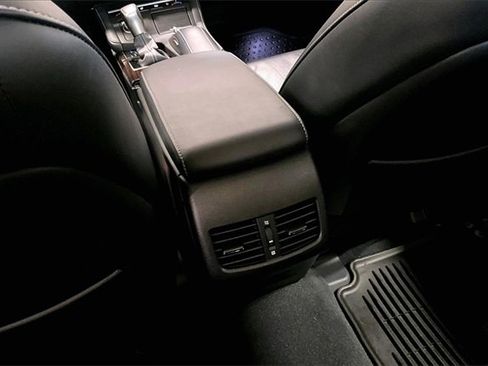 Used 2017 Lexus ES 350 w/ Luxury Package image 10