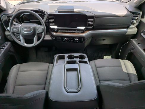 Used 2025 GMC Sierra 1500 Elevation RWD image 33