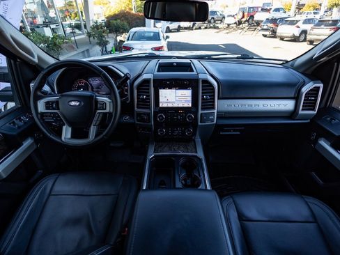 Used 2019 Ford F250 Lariat w/ Lariat Ultimate Package image 35