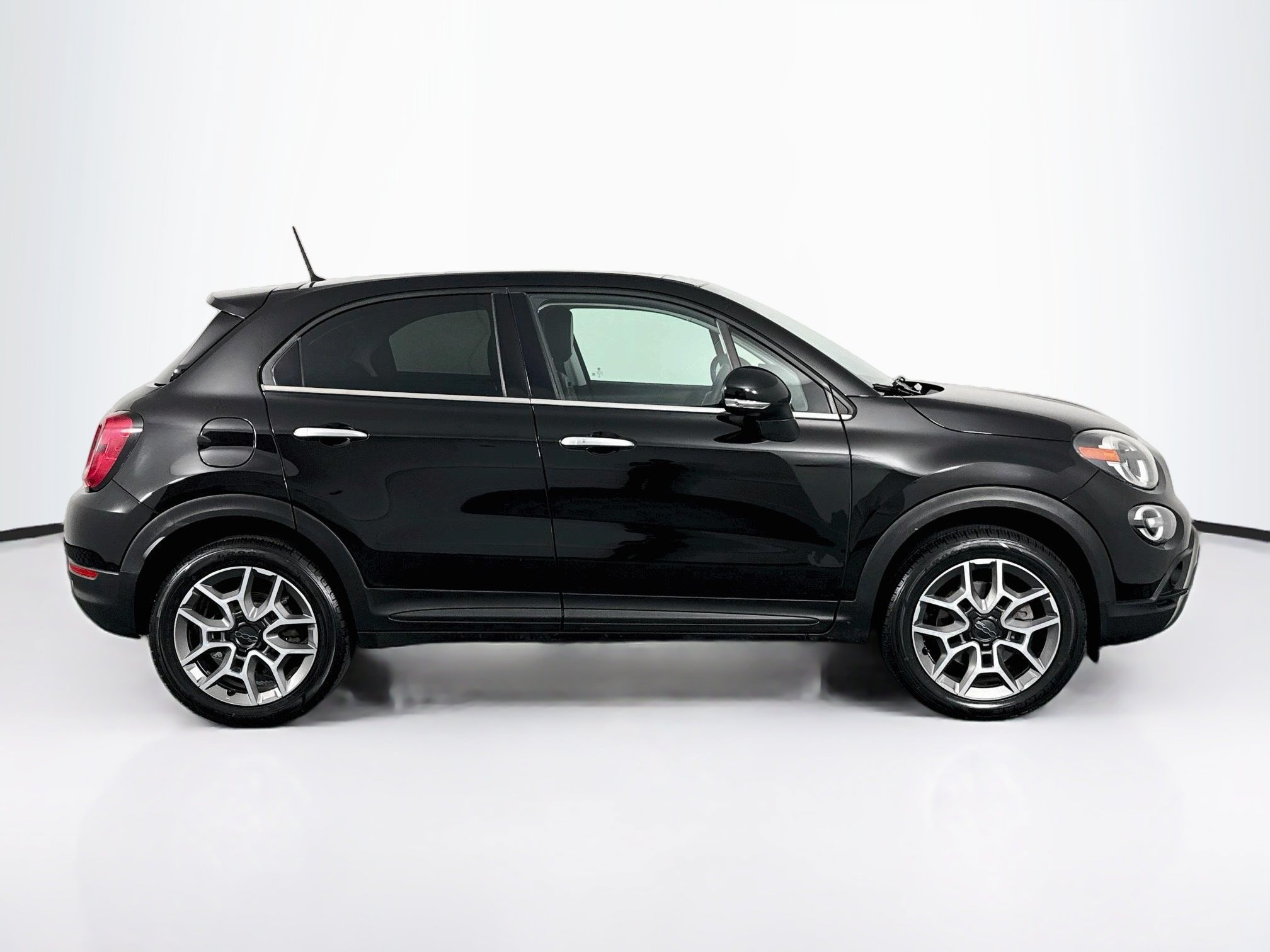 Used 2021 FIAT 500X Trekking Plus w/ Premium Group AWD/4WD image 16