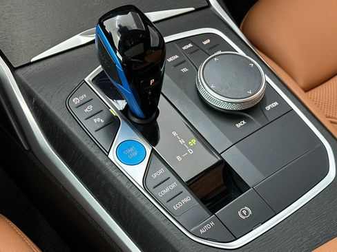Certified 2023 BMW i4 eDrive40 RWD image 18