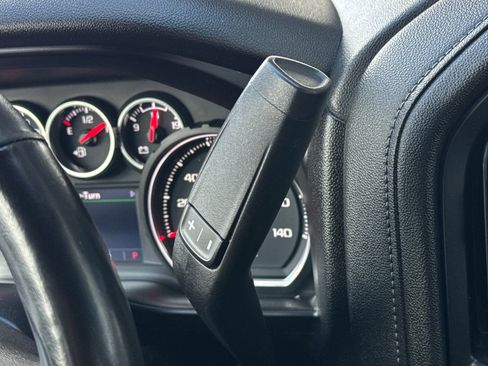 Used 2020 Chevrolet Silverado 1500 LT w/ All-Star Edition image 21