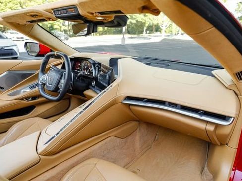 Used 2024 Chevrolet Corvette Stingray Premium Conv w/ Z51 Performance Package RWD image 26