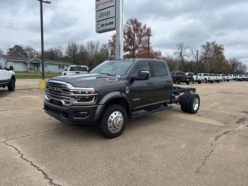 Used 2025 RAM 5500 Tradesman w/ Laramie Trim Package image 1