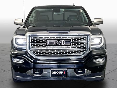 Used 2018 GMC Sierra 1500 Denali w/ Denali Ultimate Package AWD/4WD image 4