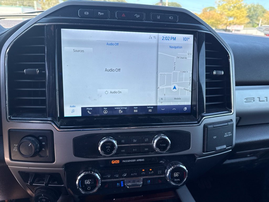 Used 2022 Ford F250 King Ranch w/ King Ranch Ultimate Package AWD/4WD image 12