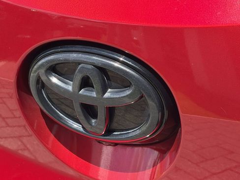 Used 2023 Toyota Corolla SE FWD image 8