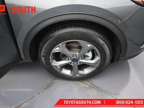 Used 2025 Ford Escape ST-Line AWD/4WD image 33