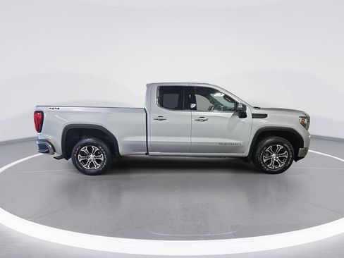 Certified 2020 GMC Sierra 1500 SLE w/ SLE Value Package AWD/4WD image 2