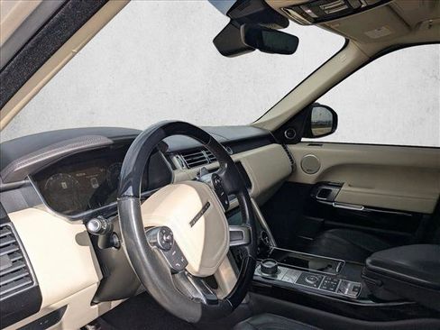 Used 2017 Land Rover Range Rover Long Wheelbase Autobiography image 10