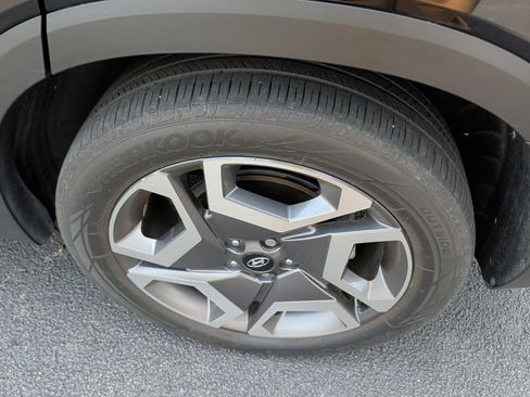 Used 2024 Hyundai Palisade Limited AWD/4WD image 6