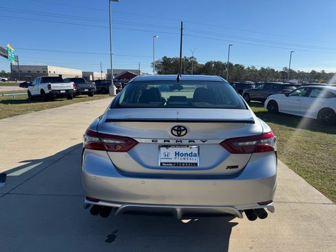 Used 2024 Toyota Camry XSE image 7