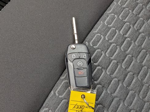 Used 2025 Ford Ranger XLT image 37