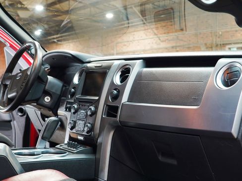 Used 2014 Ford F150 Raptor w/ Equipment Group 801A Luxury AWD/4WD image 50