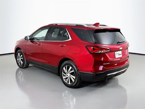 Used 2024 Chevrolet Equinox Premier image 6