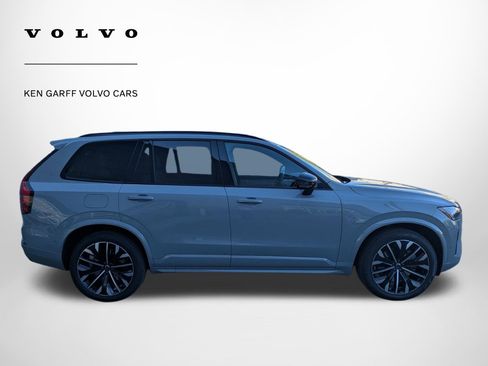 New 2026 Volvo XC90 T8 Ultra w/ Lounge Package AWD/4WD image 2