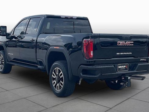 Used 2022 GMC Sierra 2500 AT4 w/ AT4 Premium Plus Package AWD/4WD image 12