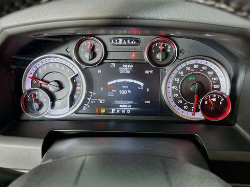 Used 2020 RAM 1500 Classic Warlock AWD/4WD image 17