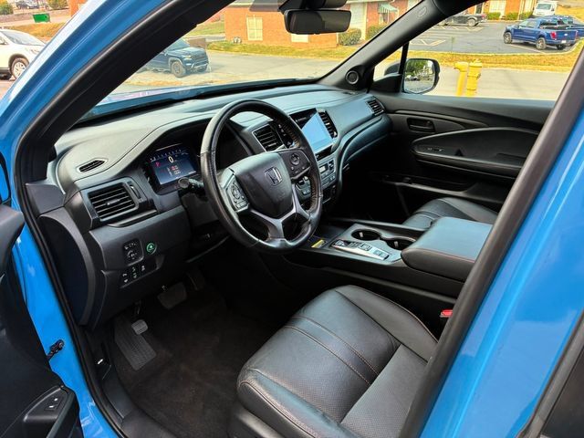 Used 2024 Honda Passport TrailSport image 14